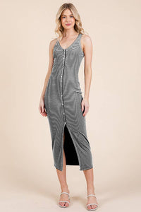 V NECK NON FUCTIONAL BUTTON MIDI DRESS: BLACK / SOFT WHITE