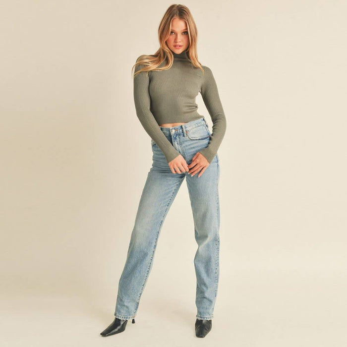 Turtle Neck Sweater: GREEN