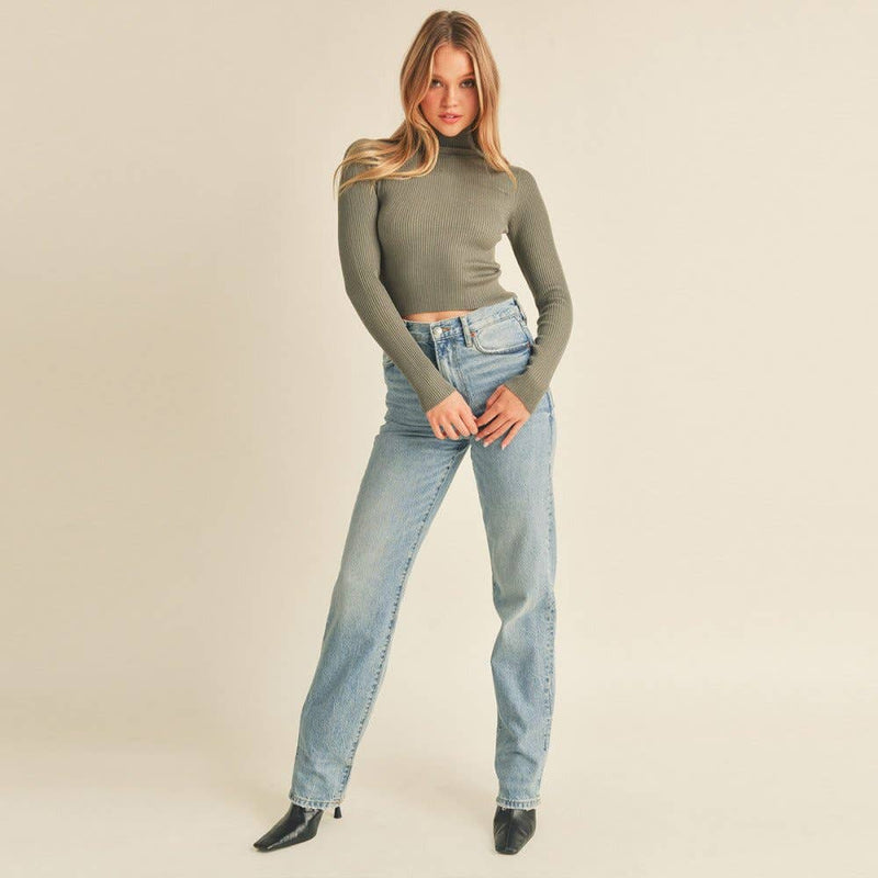 Turtle Neck Sweater: GREEN