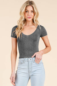 SHORT SLEEVE V-NECK CROP TOP: BLACK