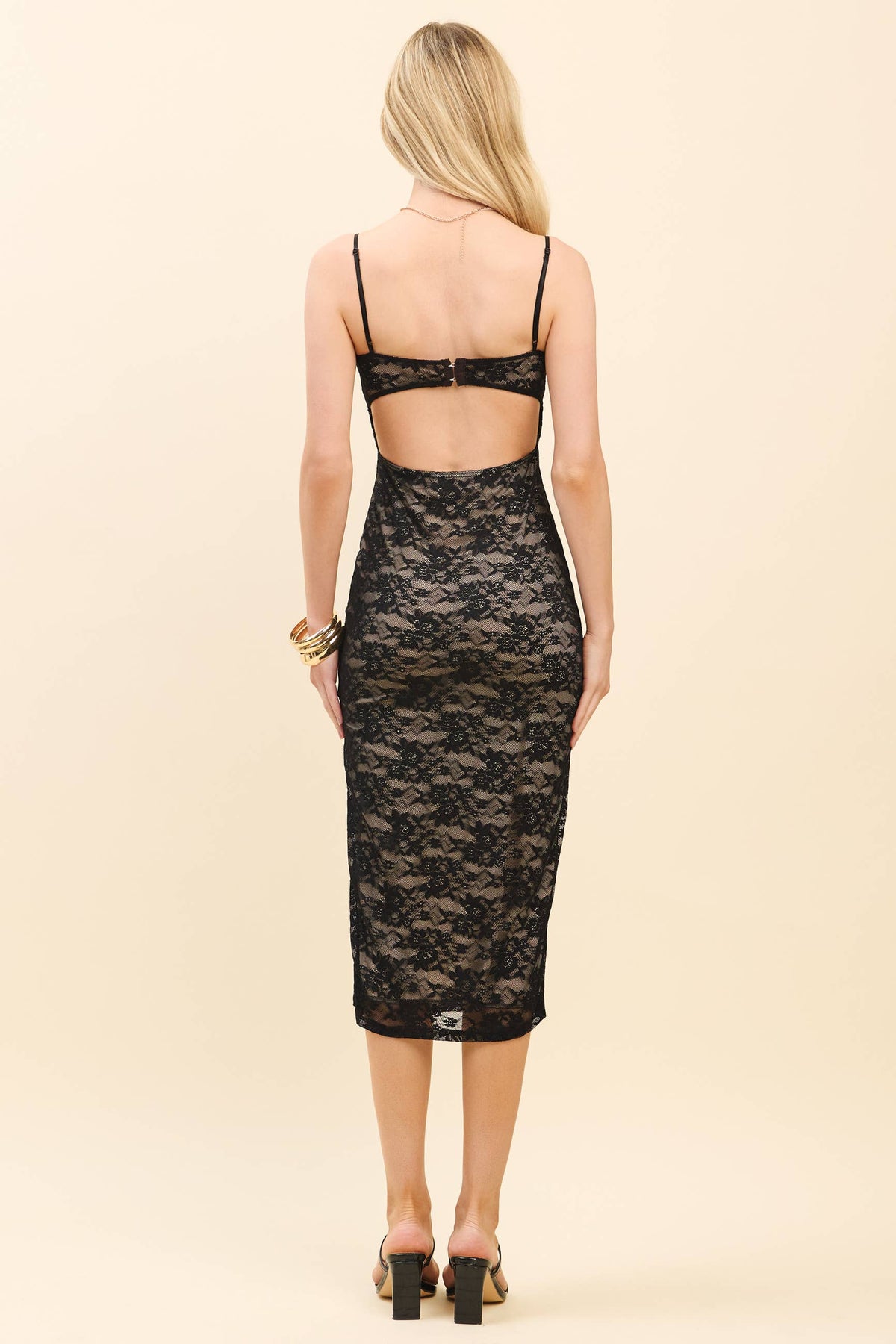 RUFFLE TRIMMED HOOK & EYE CLOSURE MIDI DRESS: BLACK