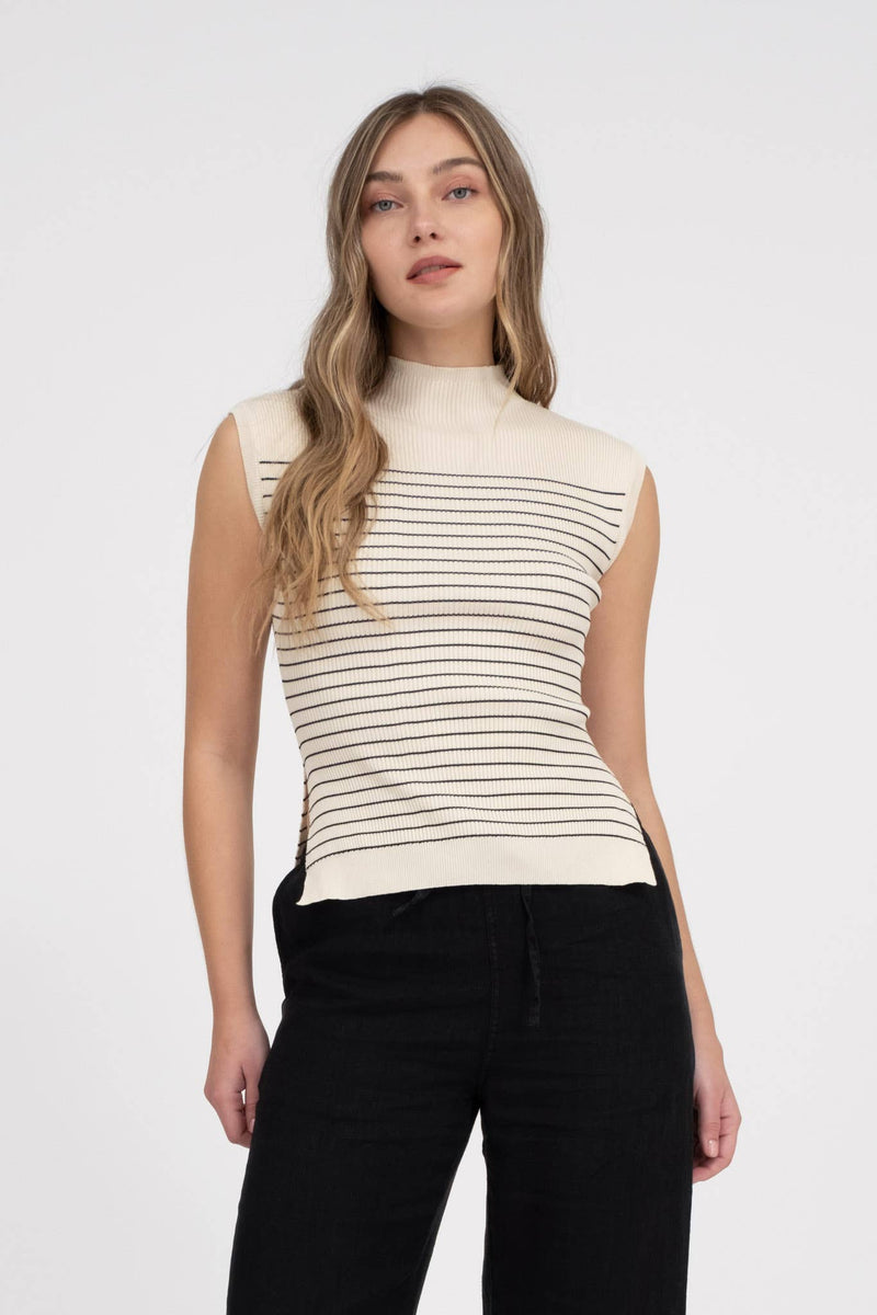 STRIPE MOCK NECK SWEATER: OATMEAL