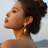 WATER DROP EARRINGS