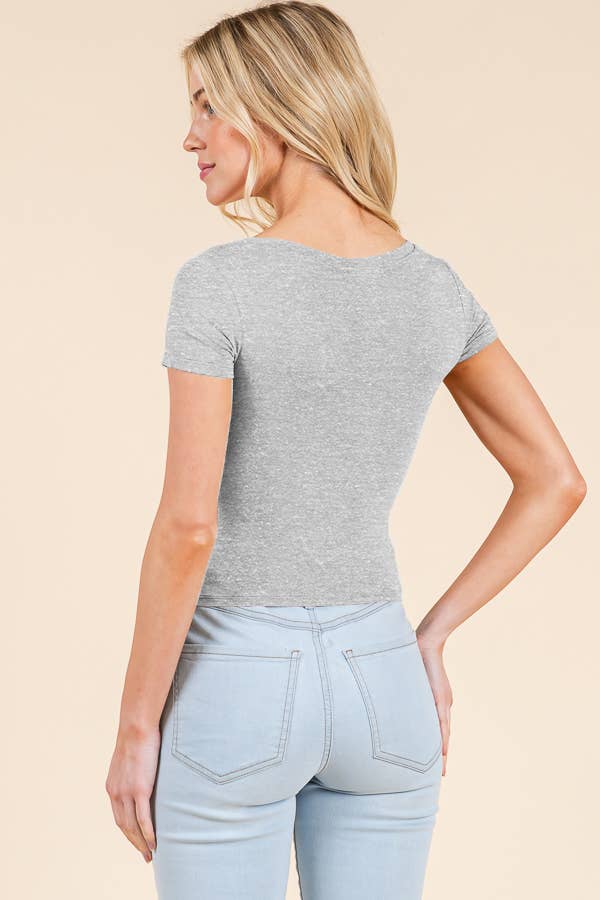 SHORT SLEEVE V-NECK CROP TOP: BLACK
