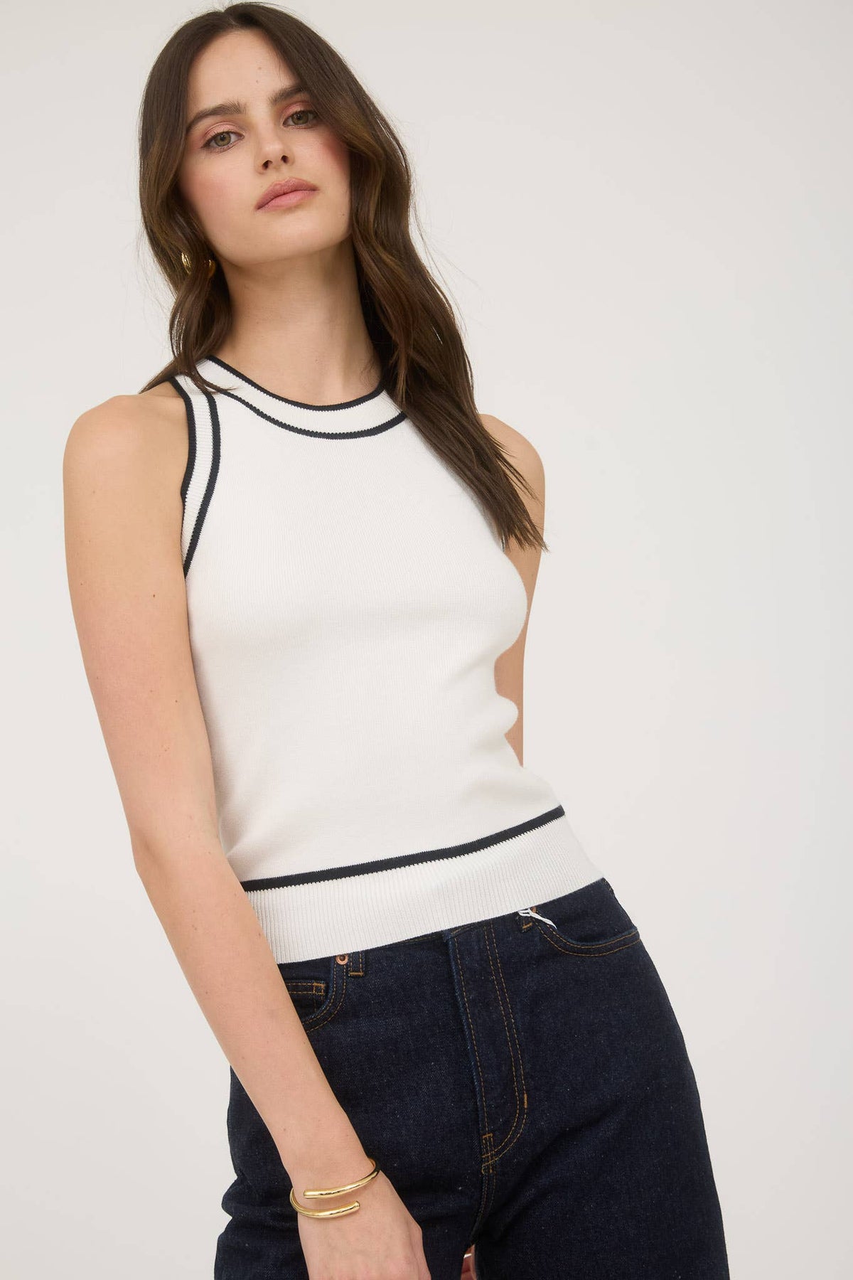 CONTRAST STRIPE SWEATER SHELL