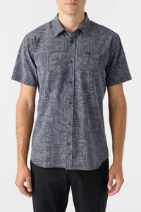 TRVLR UPF TRAVERSE SS STANDARD