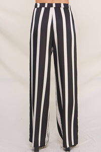 Soft Pull on Striped Pant
