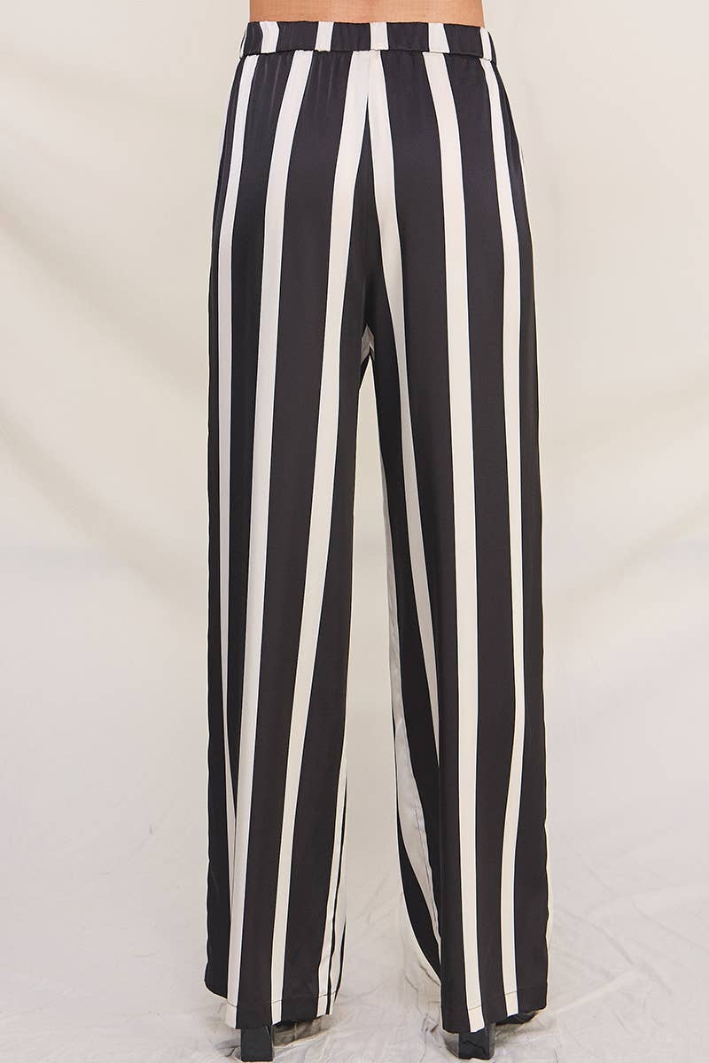 Soft Pull on Striped Pant