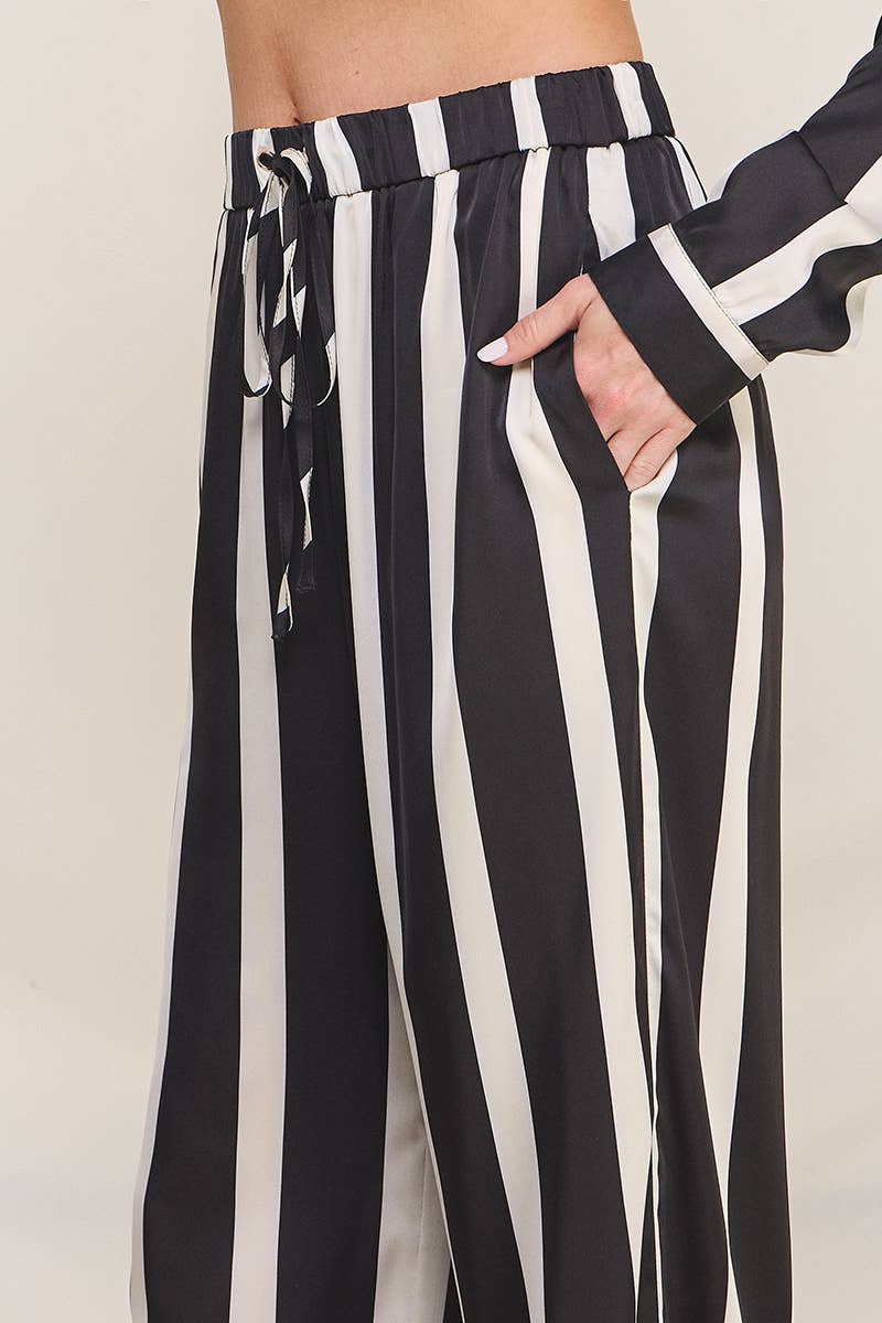 Soft Pull on Striped Pant