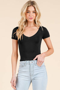 SHORT SLEEVE V-NECK CROP TOP: BLACK