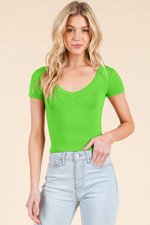 SHORT SLEEVE V-NECK CROP TOP: BLACK