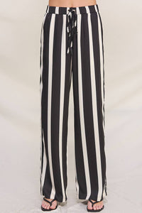 Soft Pull on Striped Pant