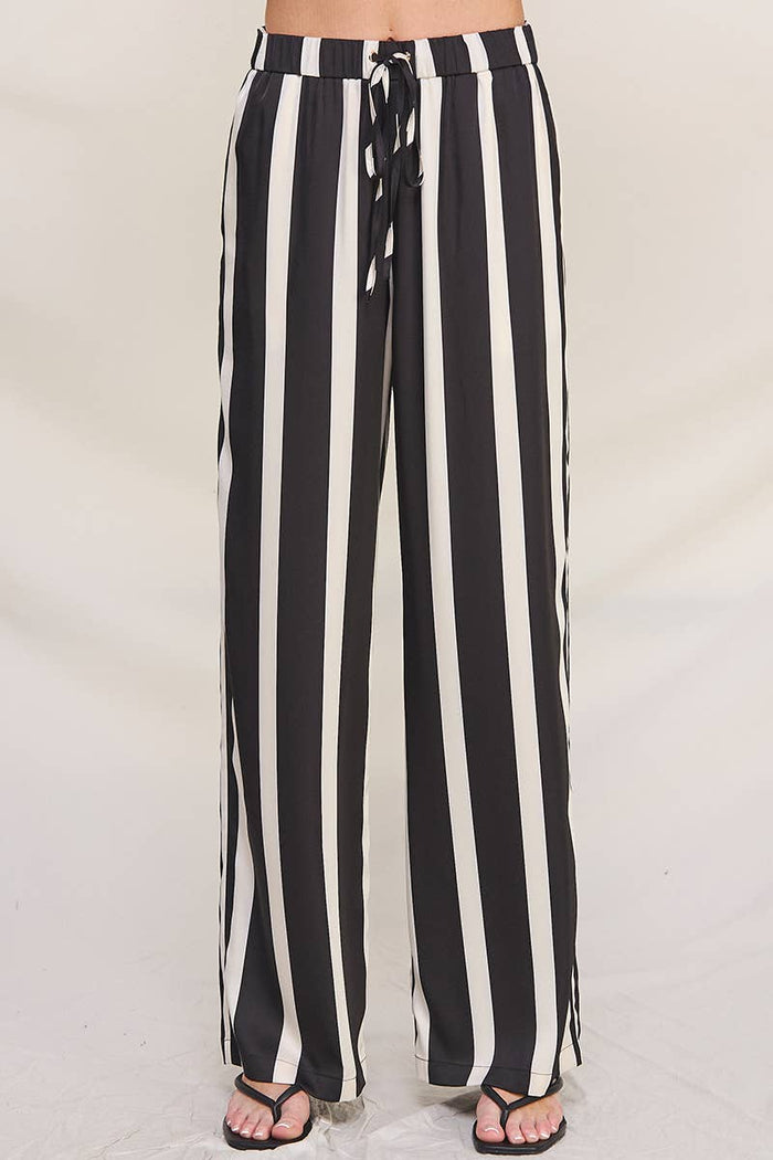 Soft Pull on Striped Pant