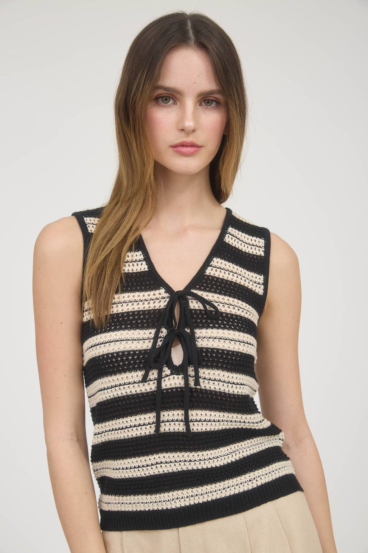 TIE FRONT PULLOVER