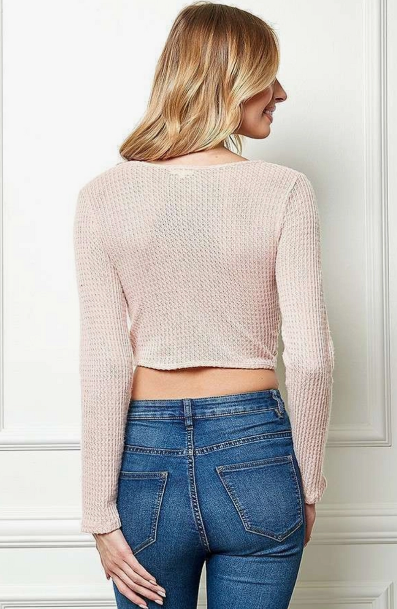 BRUSHED WAFFLE HACCI FRONT KNOT CROP TOP